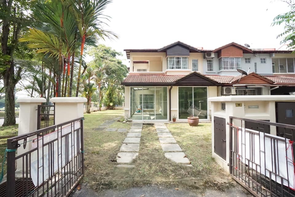 Nego Corner Ds Bukit Jelutong Spacious Land Good Location View To Appreciate Property For Sale On Carousell