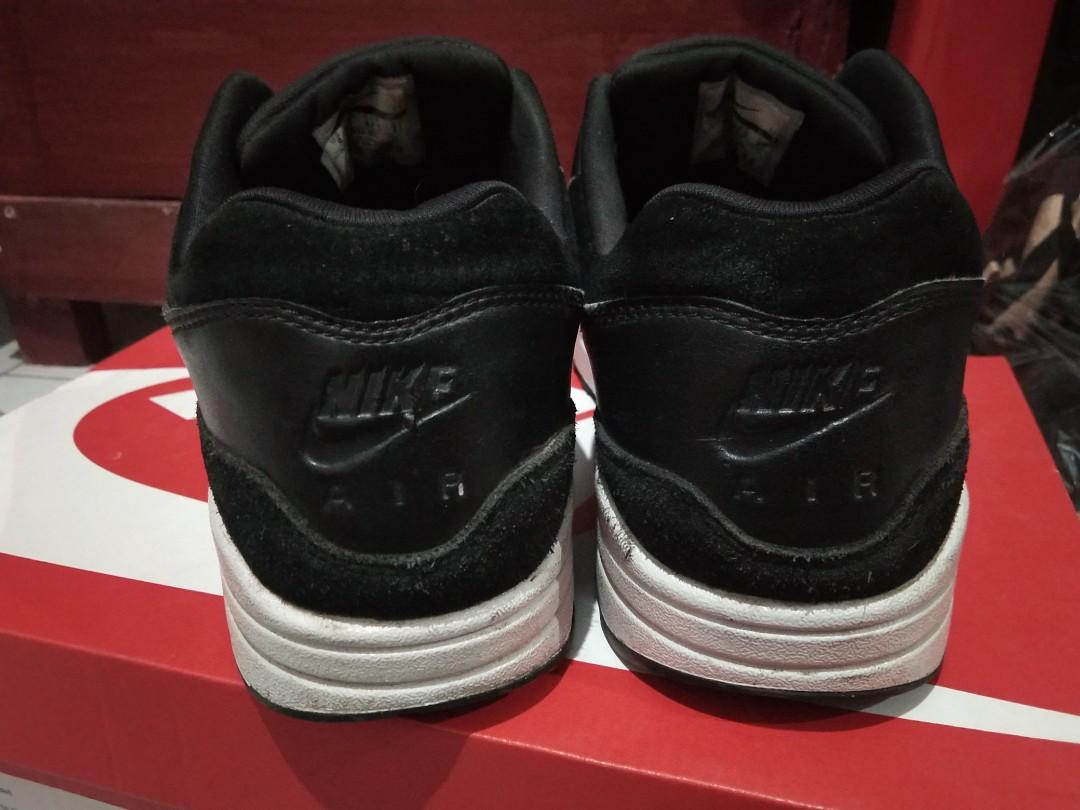 nike air max 1 rebel skulls