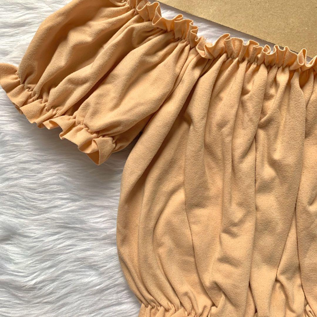 Nude Genie Off Shoulder Top, Women's Fashion, Tops, Sleeveless on Carousell