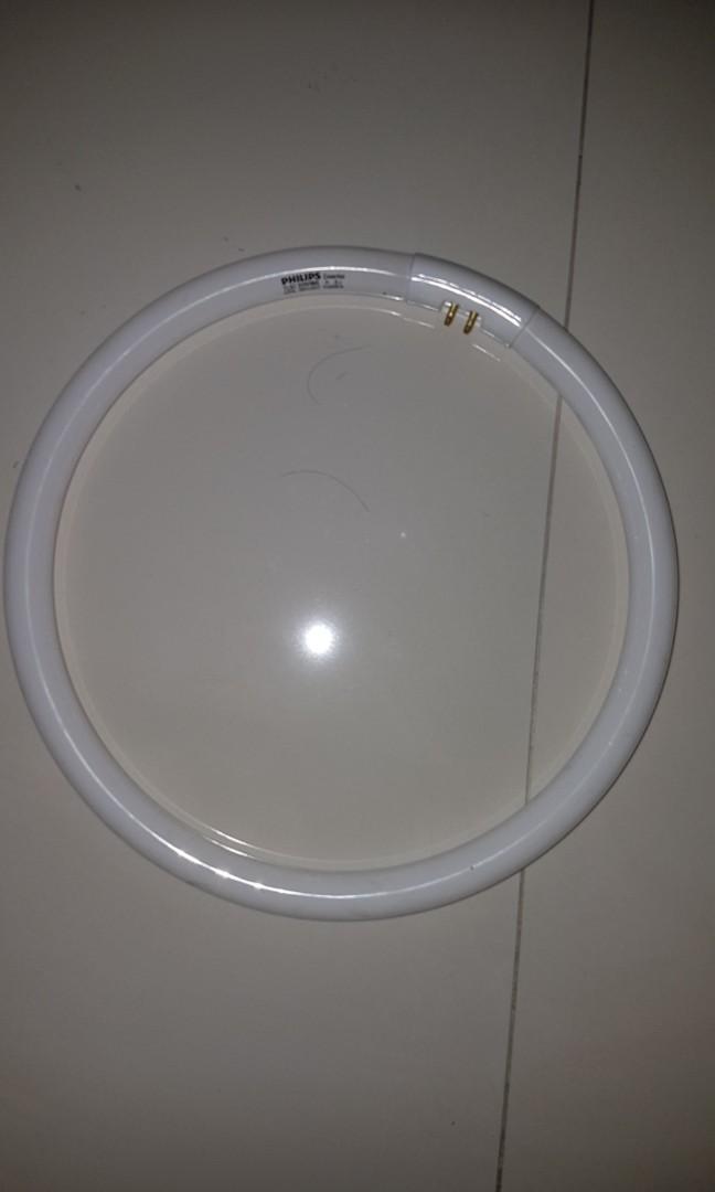 Philip's TL5C 32W/865 Lamp Cool Daylight, Furniture & Home Living, Lighting & Fans, Lighting on