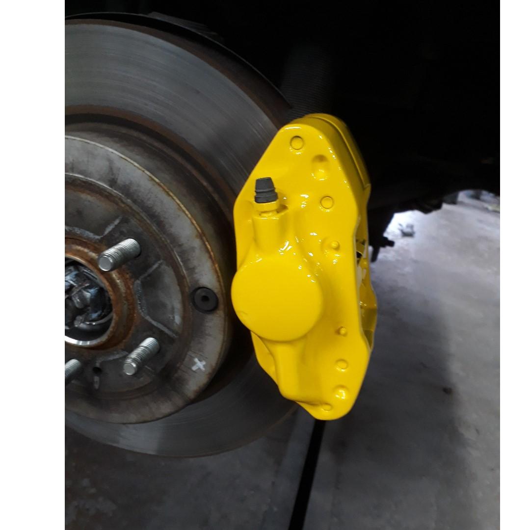Spray Paint Brake Caliper / Refurbished Caliper (Category: Car Workshops & Services) located in Singapore. Submitted by kbmotor (Listing ID 262403717, Image 3). Description: Specialised in Custom Spray Painting Wheel Rims / Brake Calipers / Drums Assorted Colours Available for Selection OFFER~ Spray Paint 1set 4pc From Rm180... Call 016-724 5923 Location: 1, JLN Permatang 8, TMN Desa Jaya, 81100 JB.