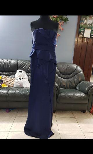 Elegant navy blue satin floor length strapless formal dress