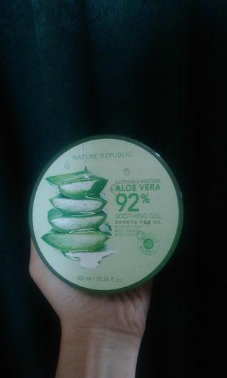 Nature Republic Aloe Vera Soothing Gel