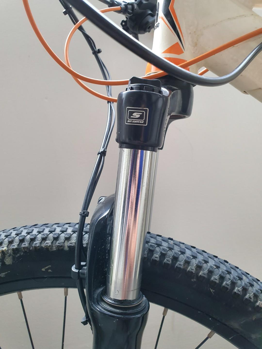 Mongoose tyax hotsell sport 2013