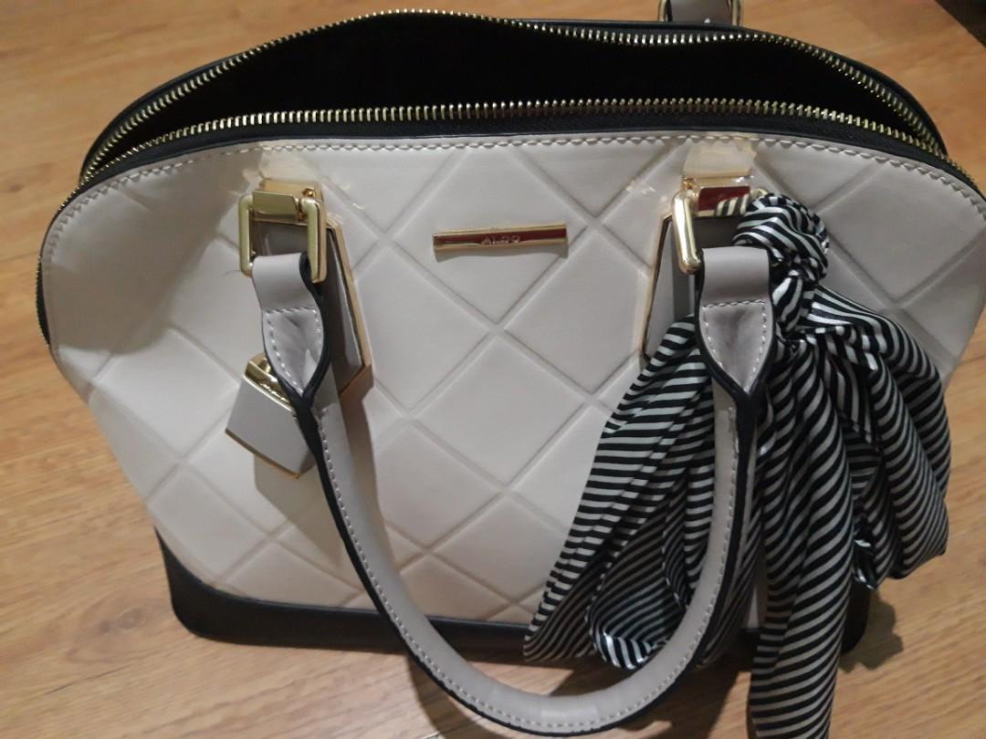 Aldo handful bag online
