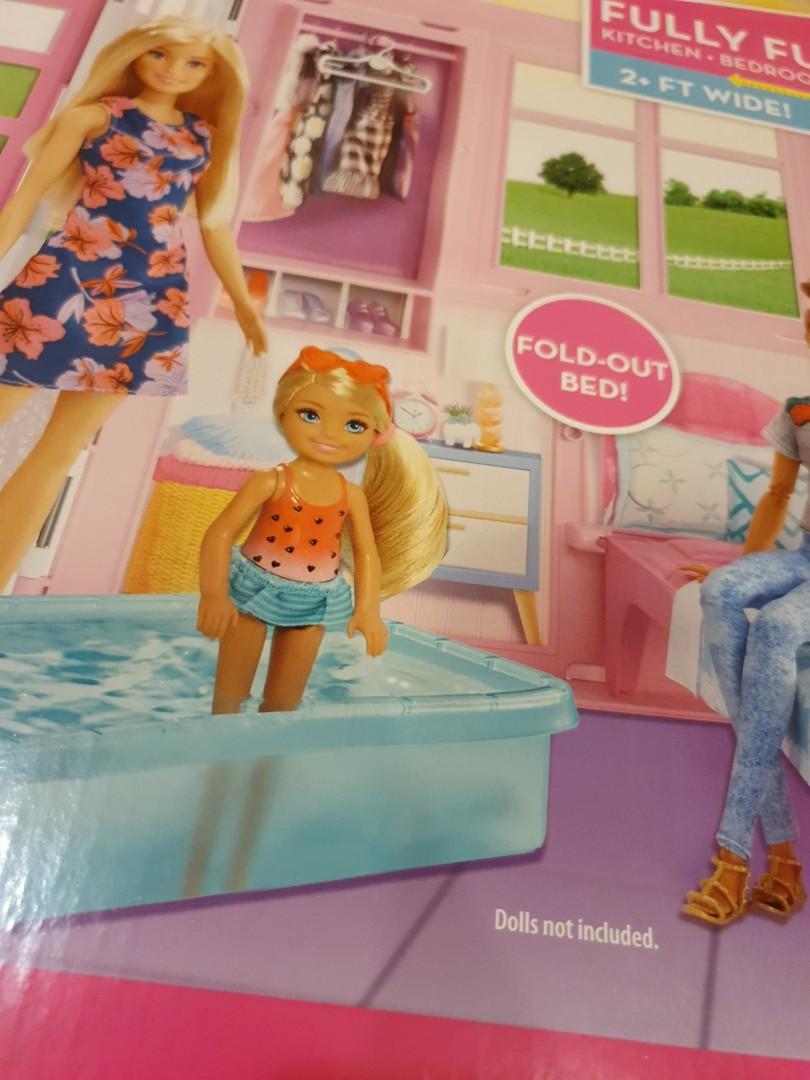 Barbie fully furnished close and go house clearance