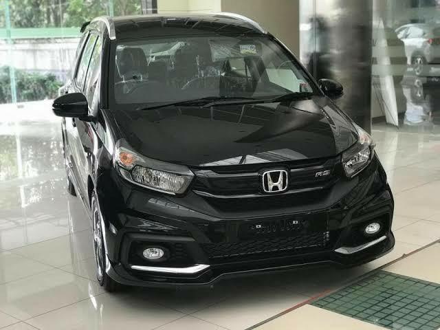 Car Rental With Driver Property Rentals On Carousell