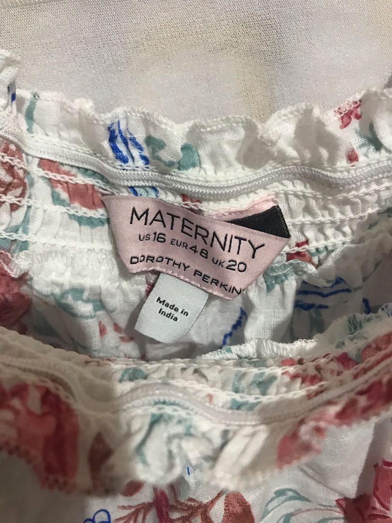 Dorothy Perkins plus size maternity top (Category: Maternity wear) located in Los Banos. Submitted by everaftetfashion (Listing ID 262721589, Image 2). Description: Dorothy Perkins plus size maternity top, off shoulder. NEVER WORN. UK size 20. payment via BPI deposit only.