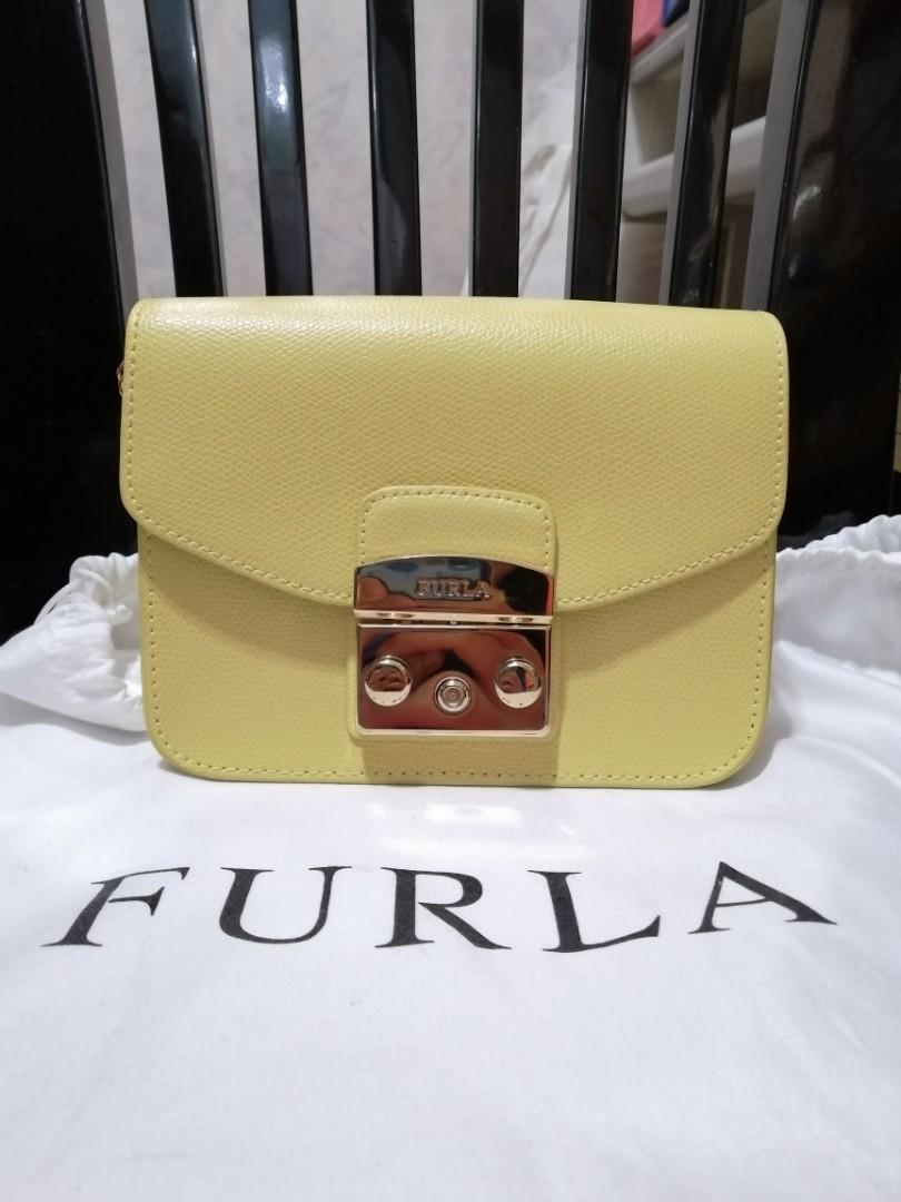 prada metropolis