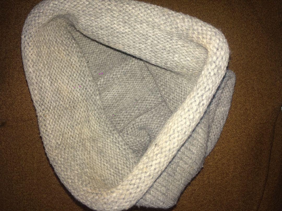 Grey Beanie (Category: Hats & Beanies) located in Makati City. Submitted by _preelooved_ (Listing ID 262631565, Image 2). Description: Grey Beanie/Hat Used a few Times .