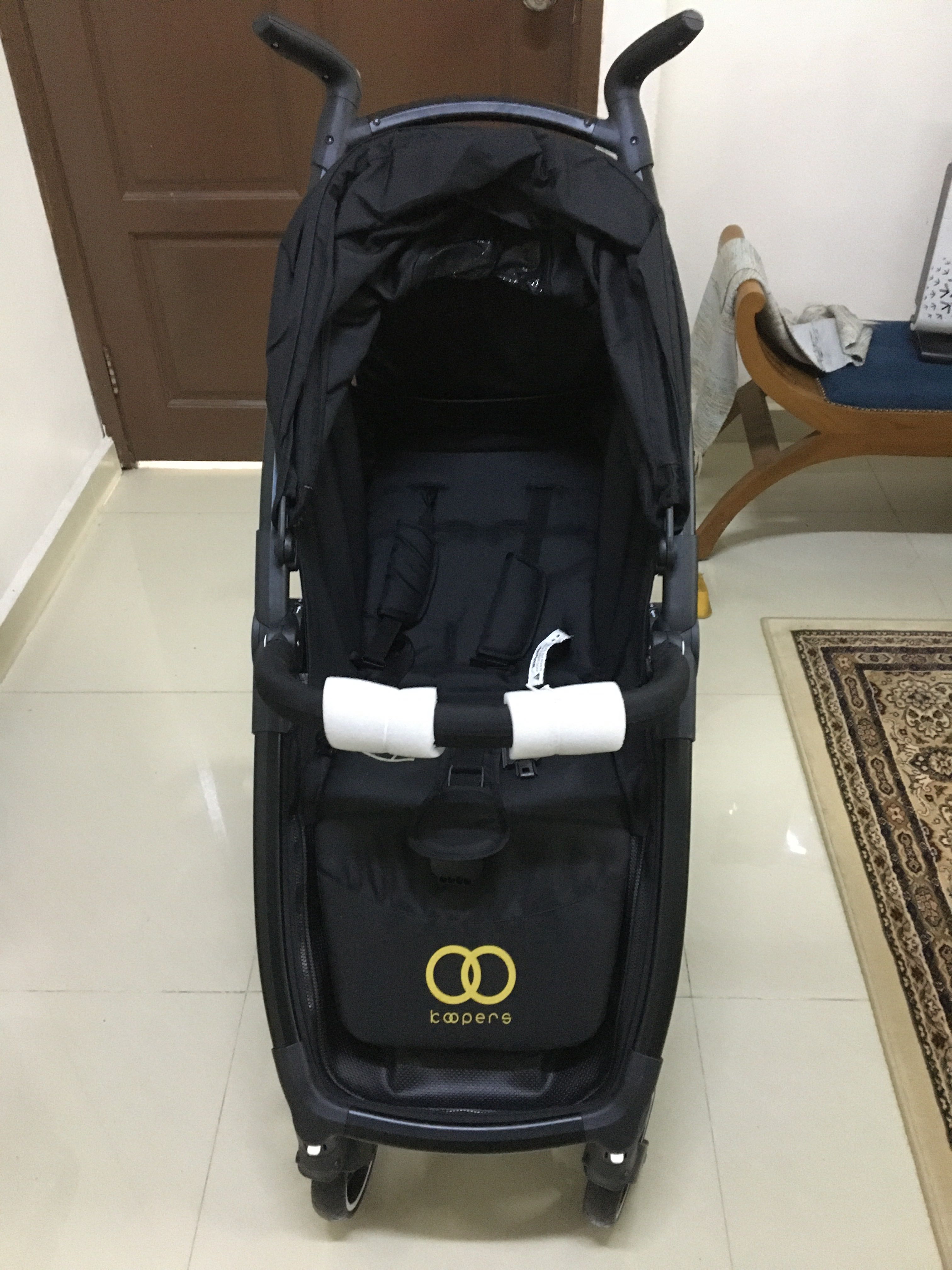 koopers 10 black stroller