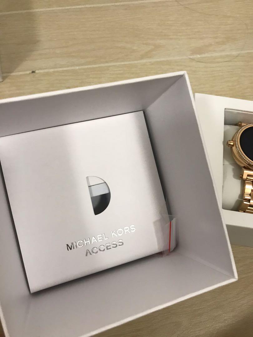 Michael kors sofie outlet smartwatch rose gold