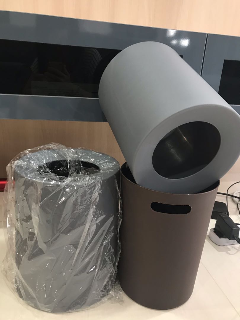 Pastel colour paper bin, Furniture & Home Living, Cleaning & Homecare