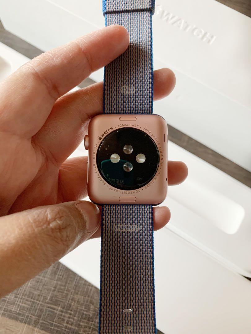 Apple watch sport 42mm on sale 7000 series rose gold aluminum