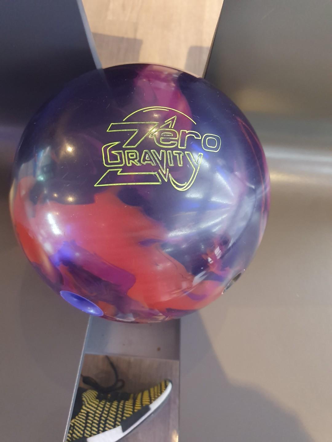 Storm zero gravity Bowling Ball, Sports Equipment, Sports & Games