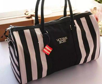 Victoria's secret weekender traveling bag