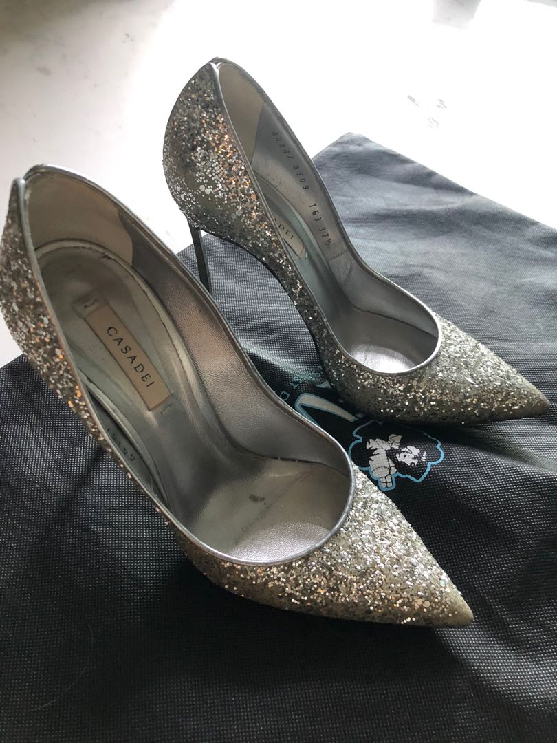 Casadei glitter top pump
