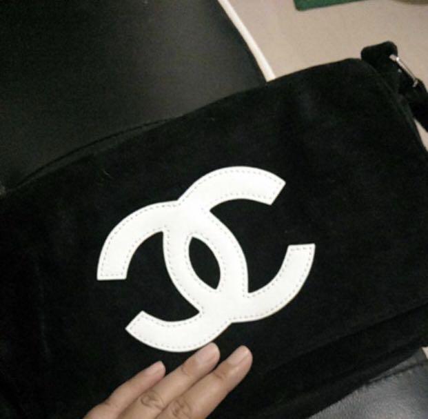 Chanel plush messenger cheap bag