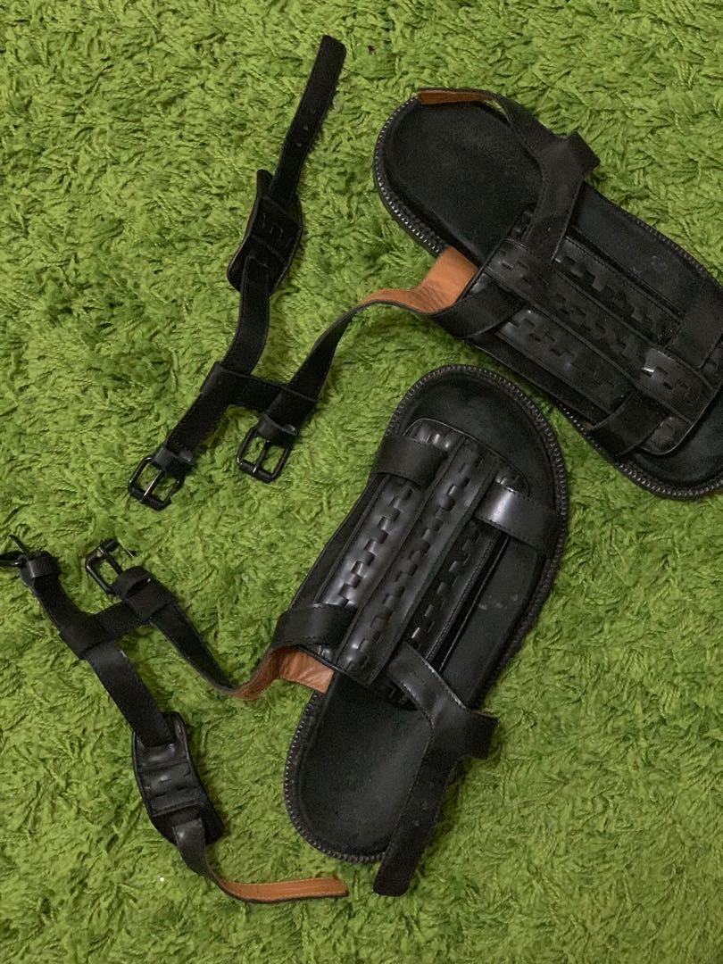 Givenchy deals gladiator sandals