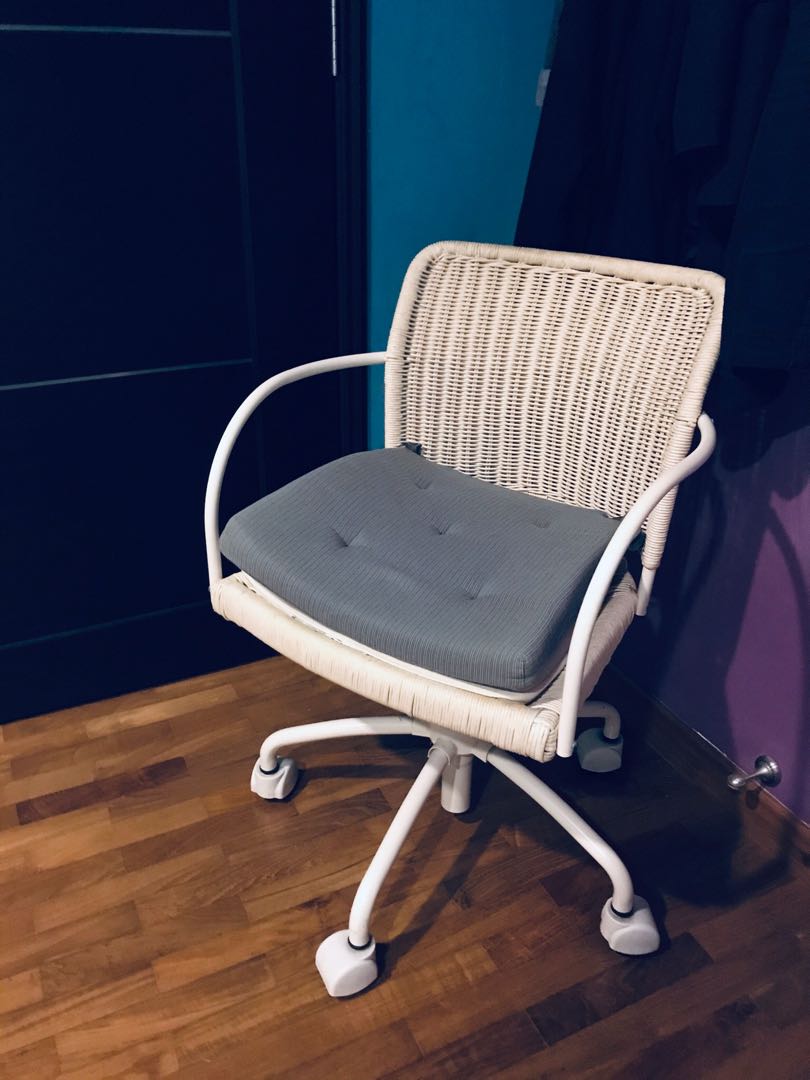 IKEA Gregor Swivel Chair White, Furniture & Home Living, Furniture