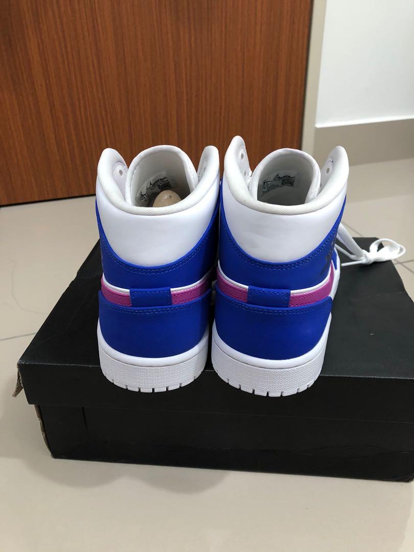 Jordan 1 deals hyper violet
