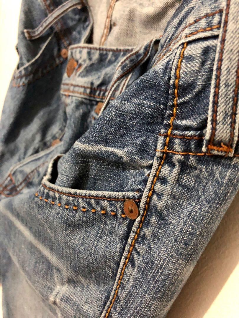 Levi's (Category: Jeans) located in Manila. Submitted by soyfresh (Listing ID 262792144, Image 3). Description: Levi's Copper Edition /low crotch drop semi slim fit excellent condition .