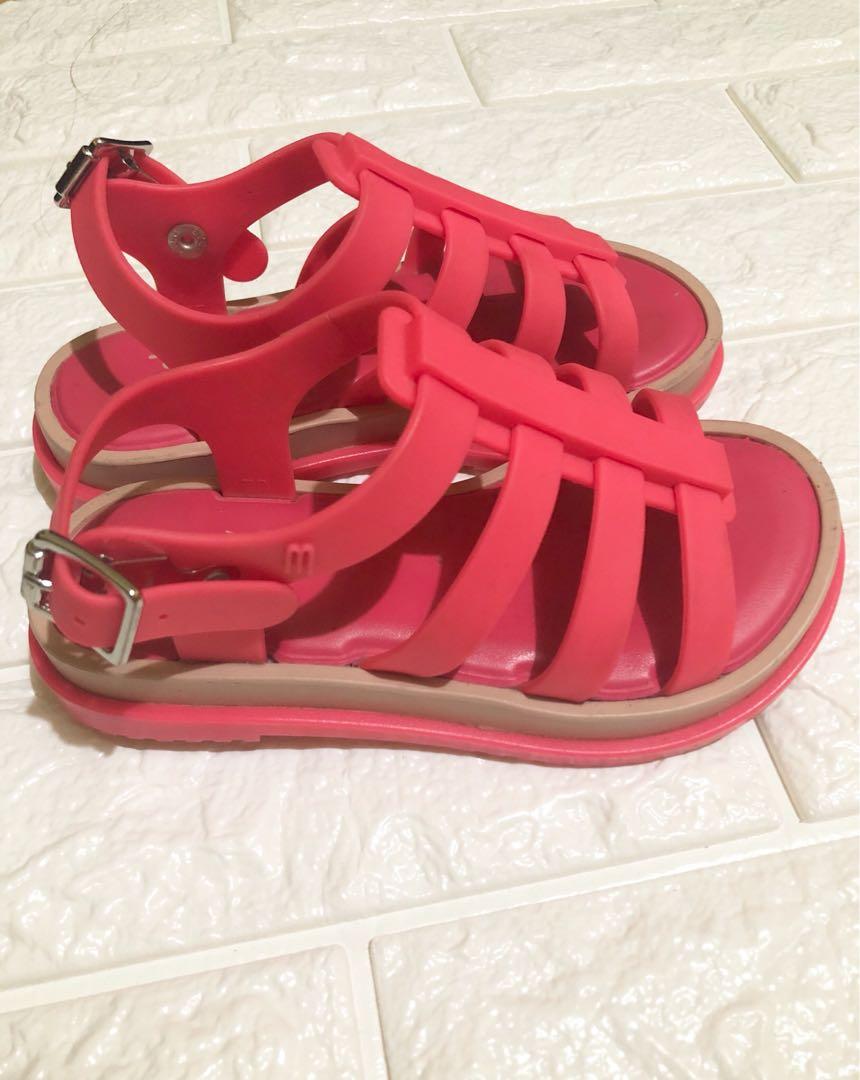 Melissa flox (Category: Babies & Kids Fashion) located in Manila. Submitted by acloved (Listing ID 262910583, Image 2). Description: Melissa flox III USA 11 Neon pink Slightly used by my daughter Like new with signs of usage Comes with dustbag and box.