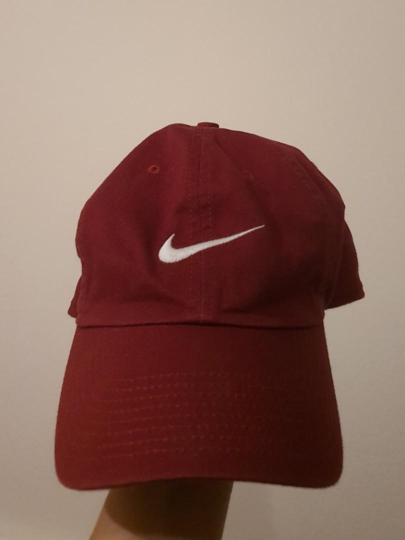 nike maroon cap