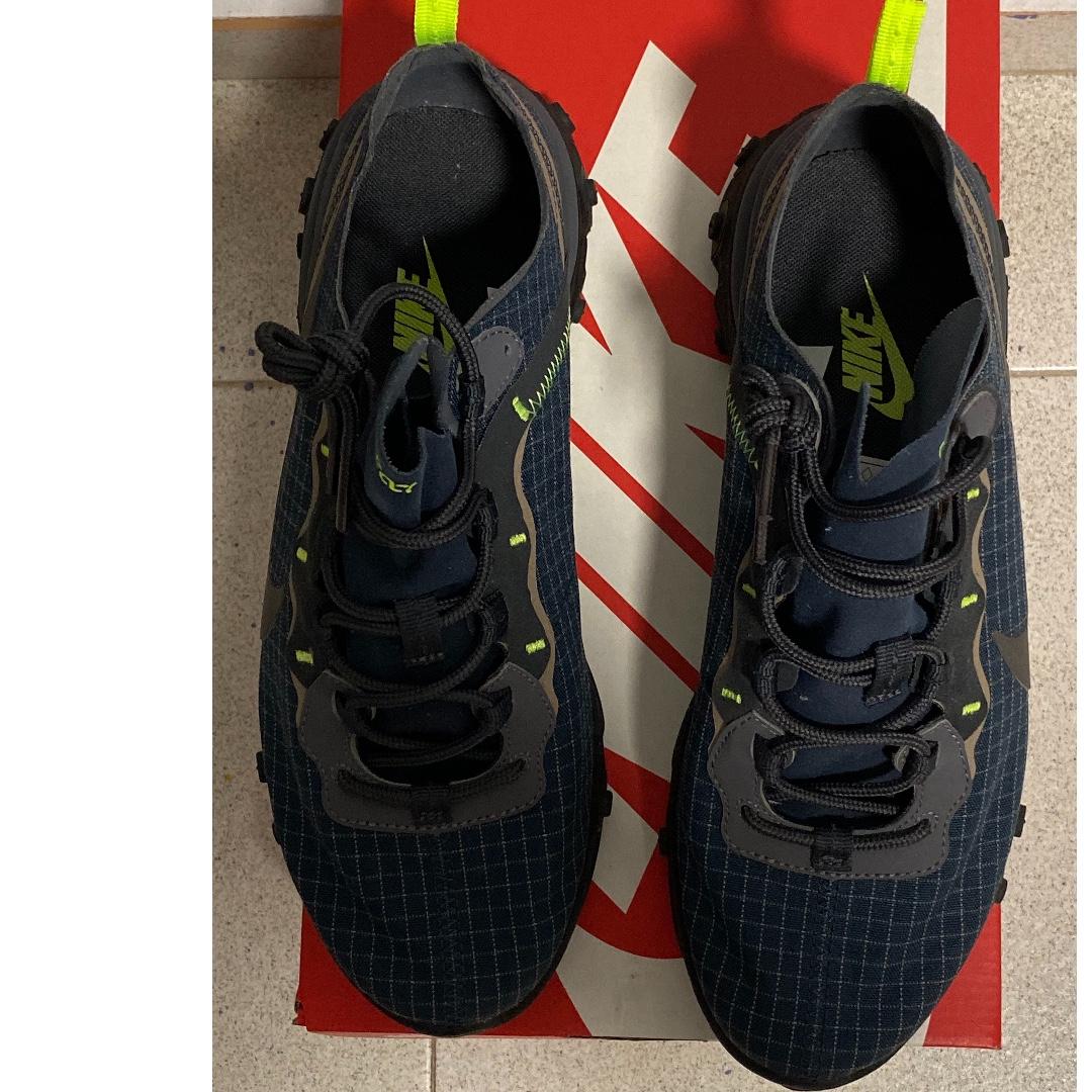 Nike react ripstop top