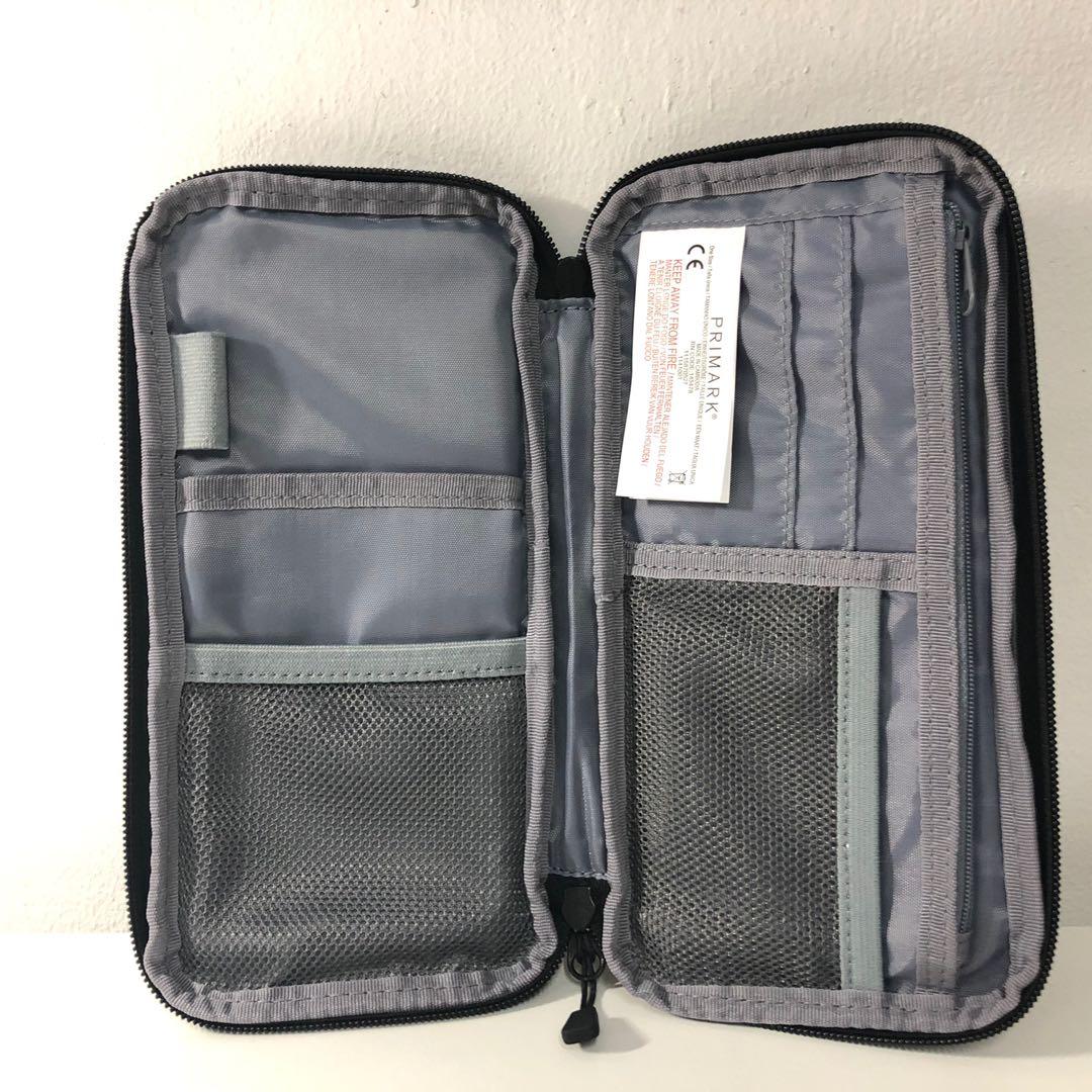PRIMARK Travel Holder, Hobbies & Toys, Travel, Travel Essentials