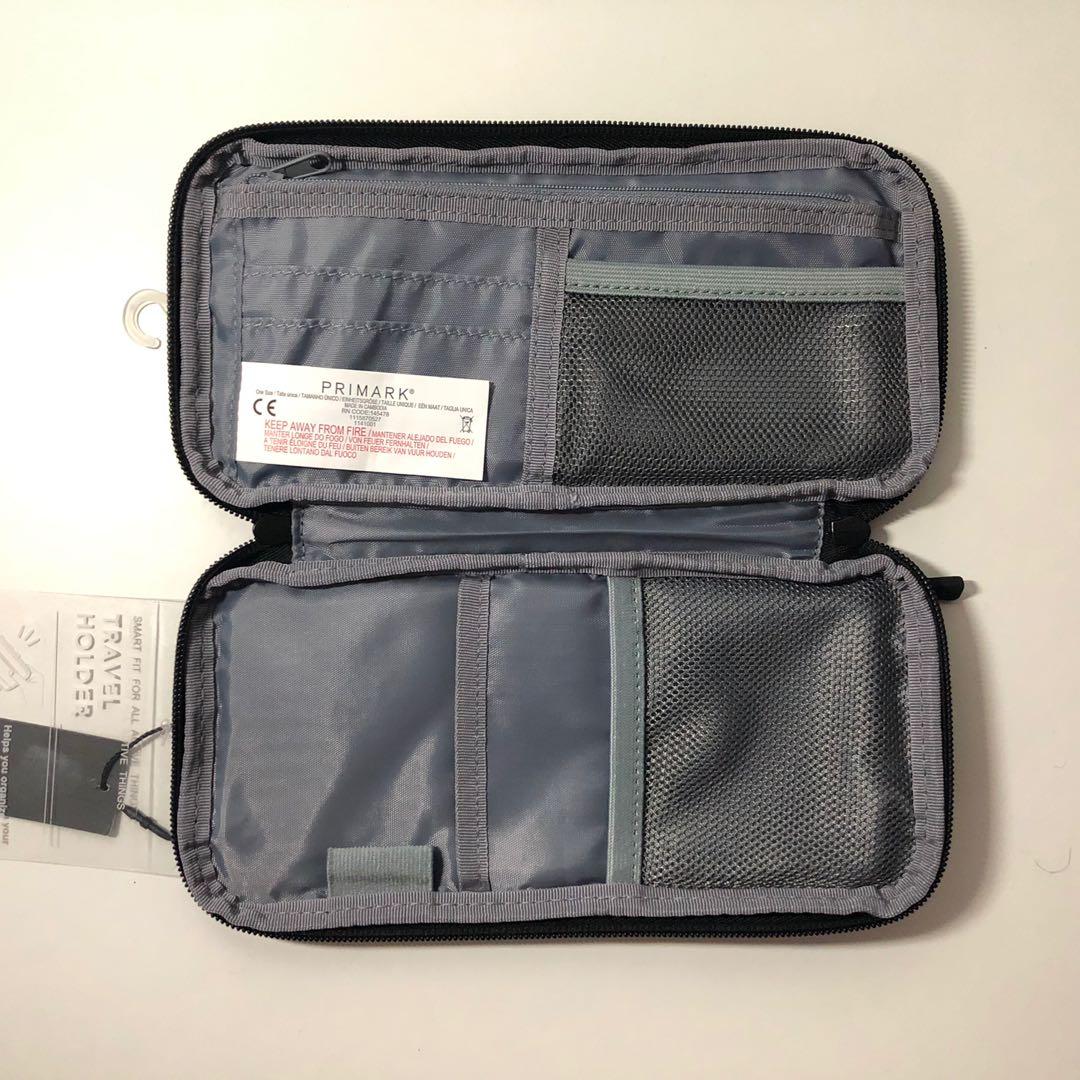 PRIMARK Travel Holder, Hobbies & Toys, Travel, Travel Essentials