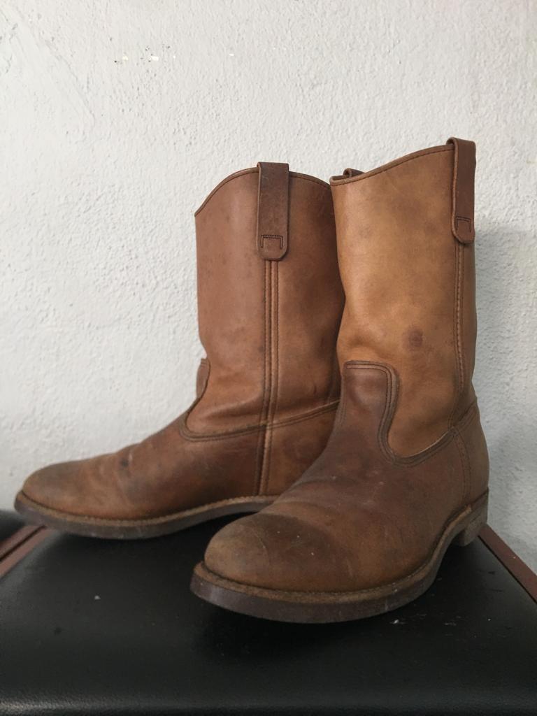 Red online wing nailseat