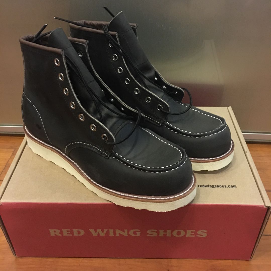 Red wing moc best sale toe charcoal
