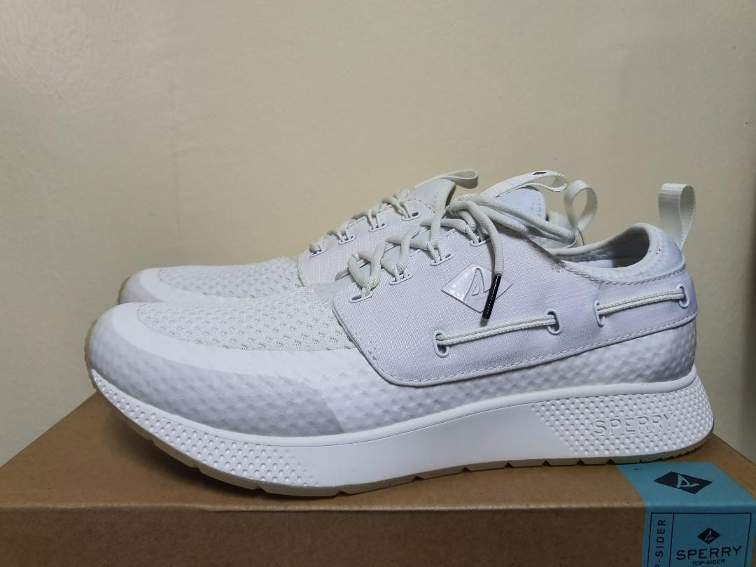 Sperry 7 seas carbon clearance white