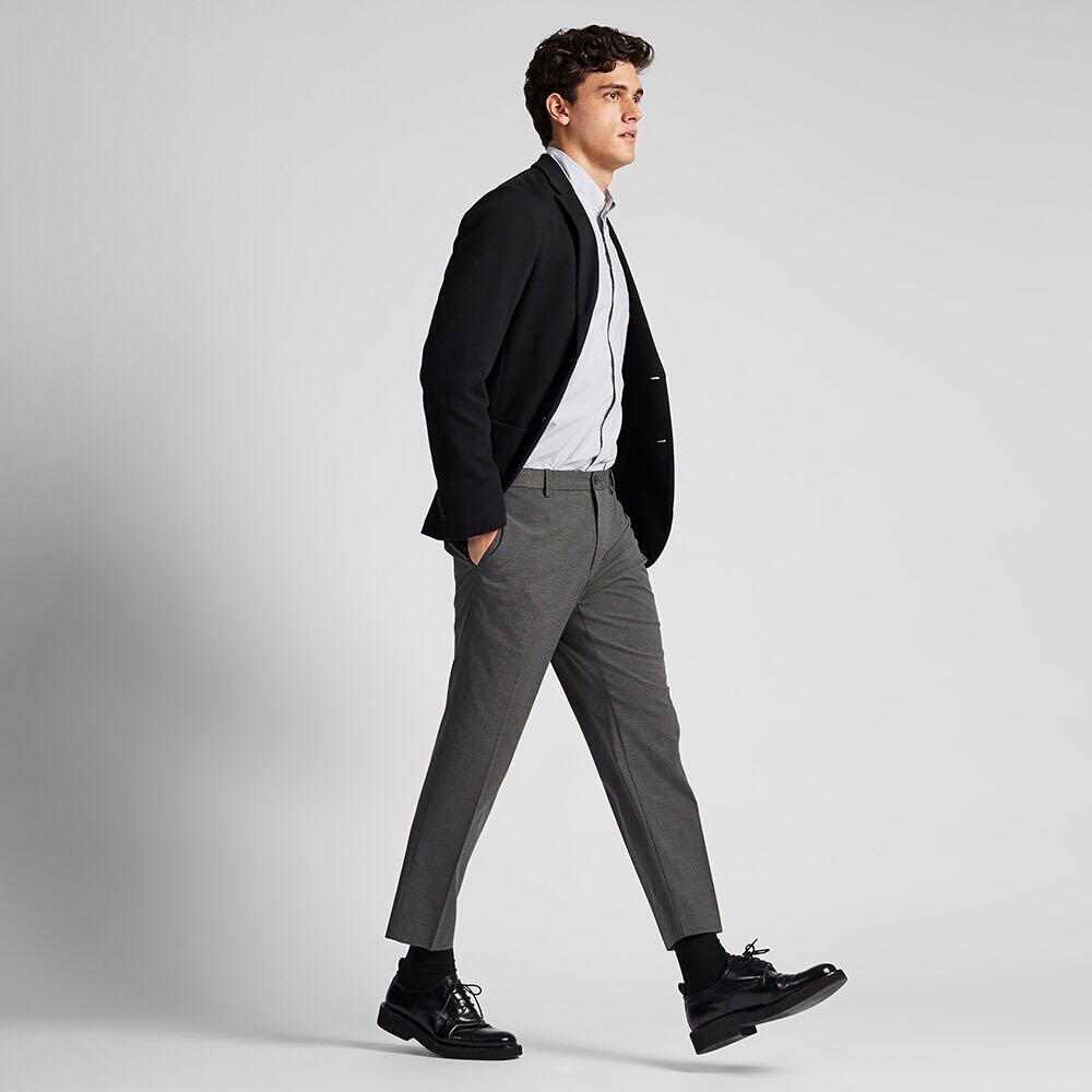 Uniqlo Singapore  Discover our new EZY Ankle Pants elastic waistband and  added stretch for relaxed comfort Shop now httpssuniqlocom2zlAfFn   Facebook