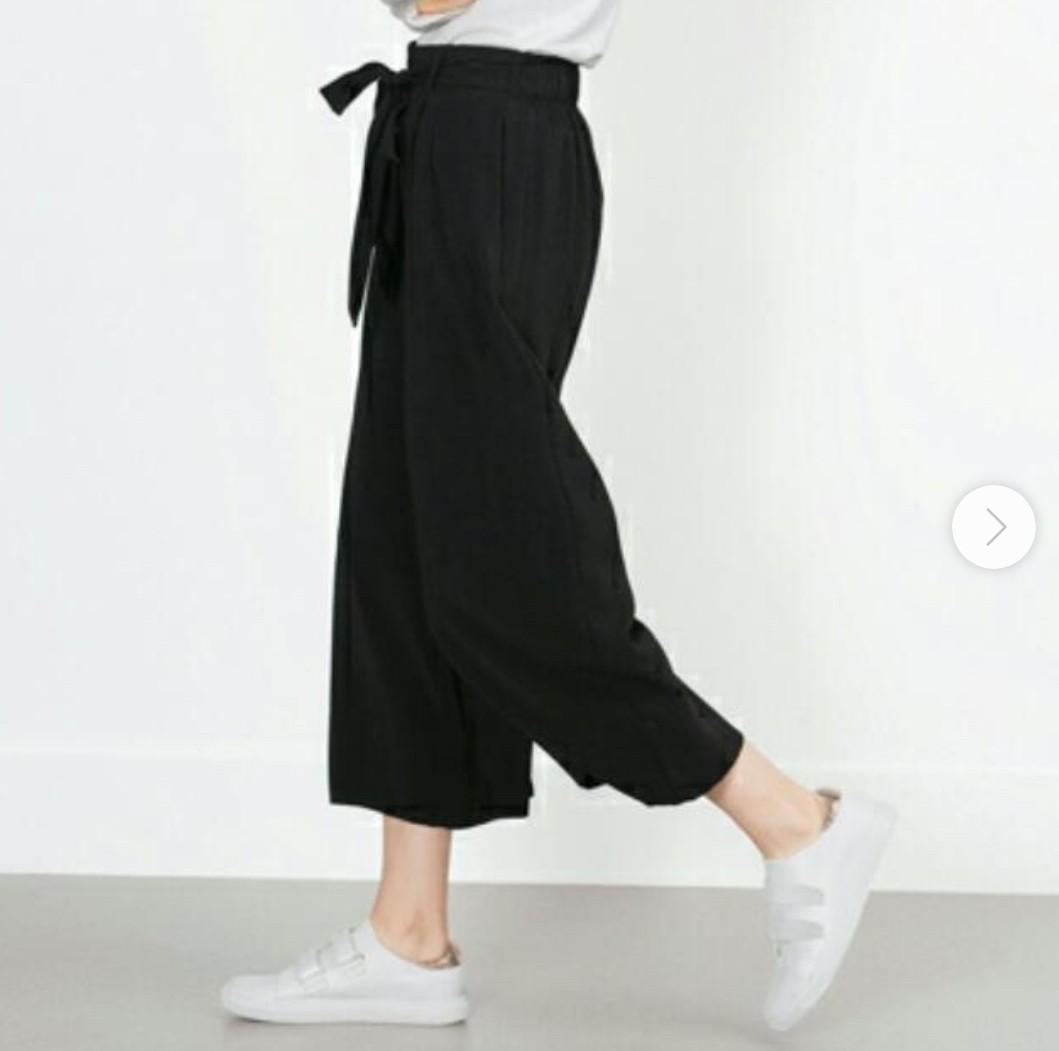 Fashion Trousers Culottes Zara Trafaluc Culottes black casual look 