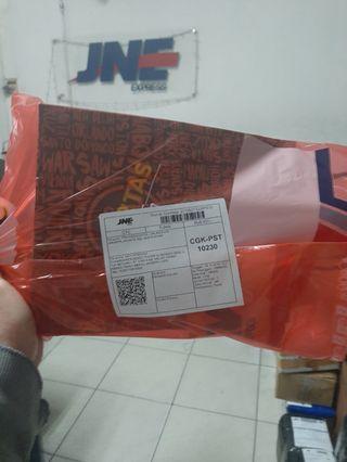 Paket jne sudah dikirim tgl 18-11-2019 ke jakarta-pusat