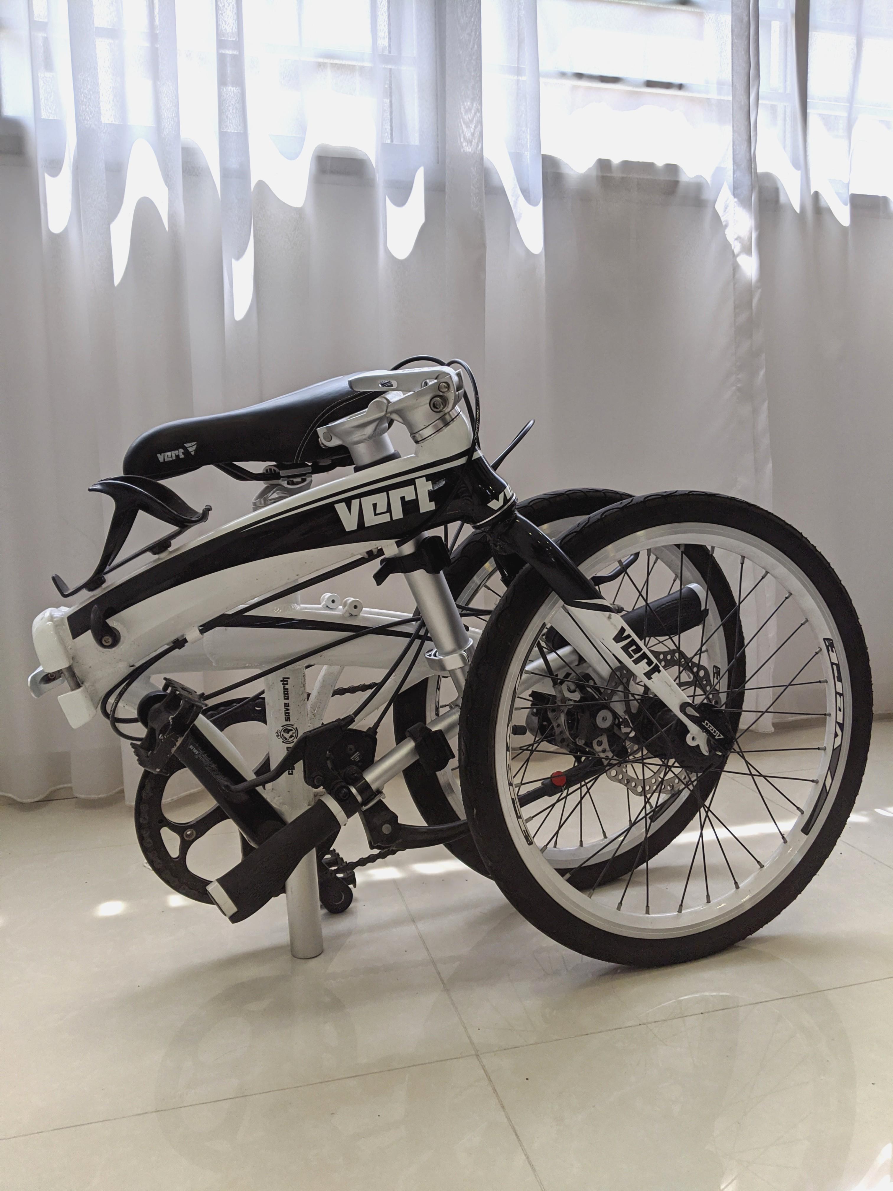 Foldable Bike Vert V8 White Sports Equipment Bicycles Parts Bicycles on Carousell