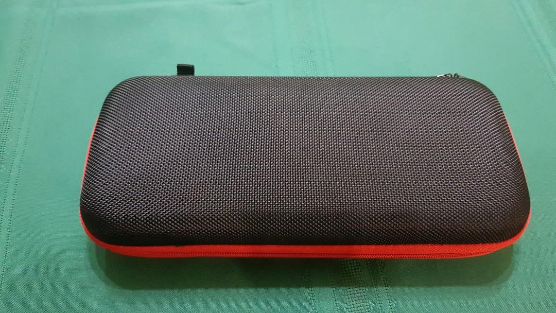 Gently Pre-Loved Play Nintendo Switch Case (Category: Cases & Covers) located in Quezon City. Submitted by thedailyaloy (Listing ID 262964977, Image 2). Description: Selling my gently pre-loved Nintendo Switch case from Play. Bought in Hawaii in October 2017, used for less than 1 year. The case is semi-hardside and has a compartment for accessories, and 12 dedicated game slots. RFS: Got a new case..