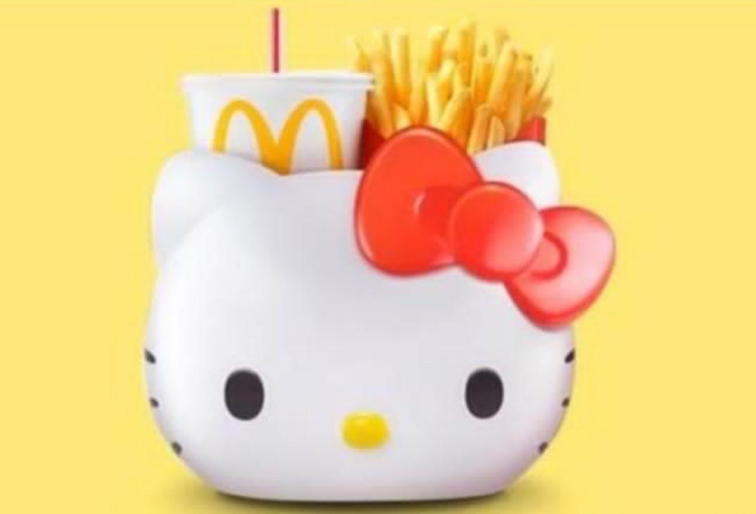 Hello Kitty (Category: Character Goods) located in Singapore. Submitted by jackie85 (Listing ID 263054413, Image 1). Description: Left last 2 box..