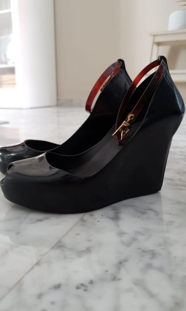 Melissa patchuli clearance wedges