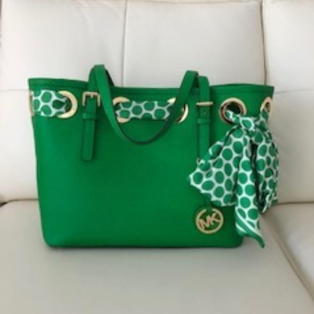 michael kors tote bag with scarf