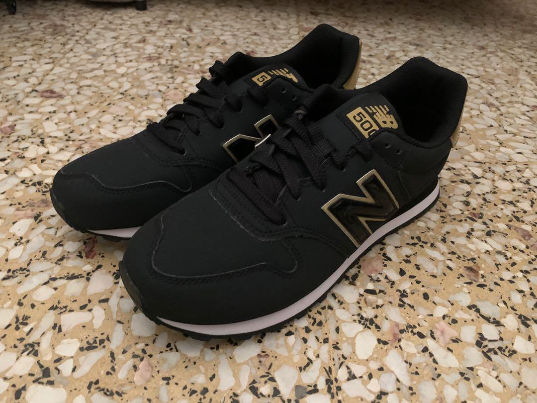 Por ley portón llorar New Balance 500 (black & gold metallic), Sports Equipment, Bicycles &  Parts, Parts & Accessories on Carousell