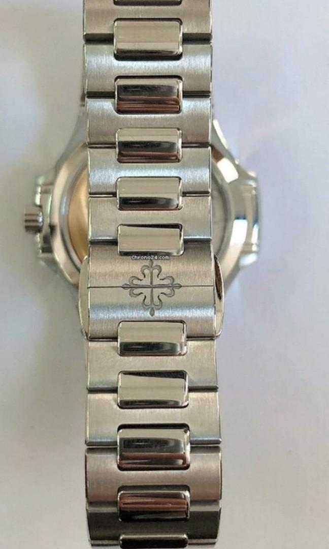 Patek Philippe Nautilus (Category: Luxury Watches) located in Manila. Submitted by act23 (Listing ID 262985579, Image 2). Description: Brandnew Patek Philippe nautilus 7118/1A women's watch Price 2,500,000 Call or txt 09060685999.