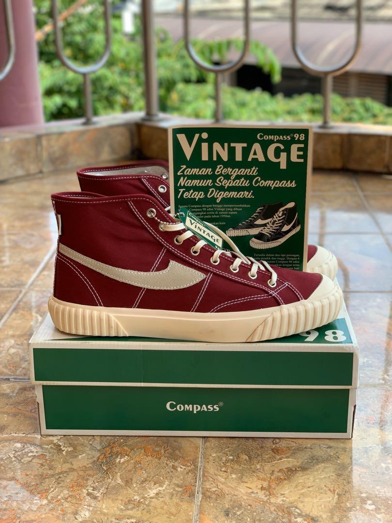 Sepatu Compass Vintage Hi Maroon Fesyen Pria Sepatu Sneakers Di Carousell