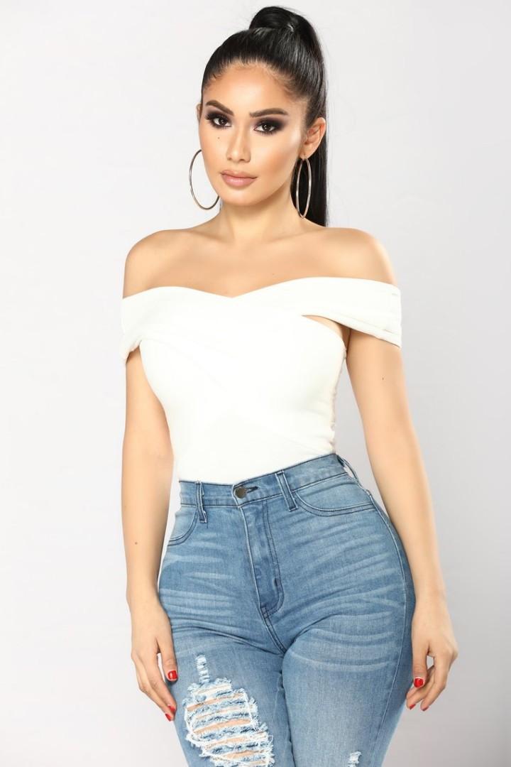 Fashion nova off the shoulder top outlet