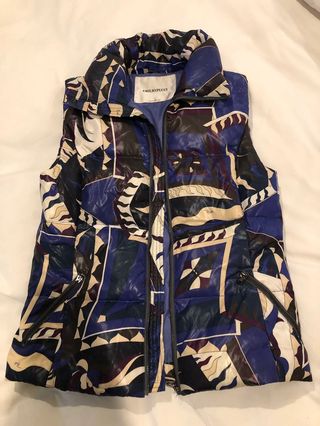 (Category: ) located in . Submitted by shopaholic-anonymous (Listing ID 263132907, Image 1). Description: .