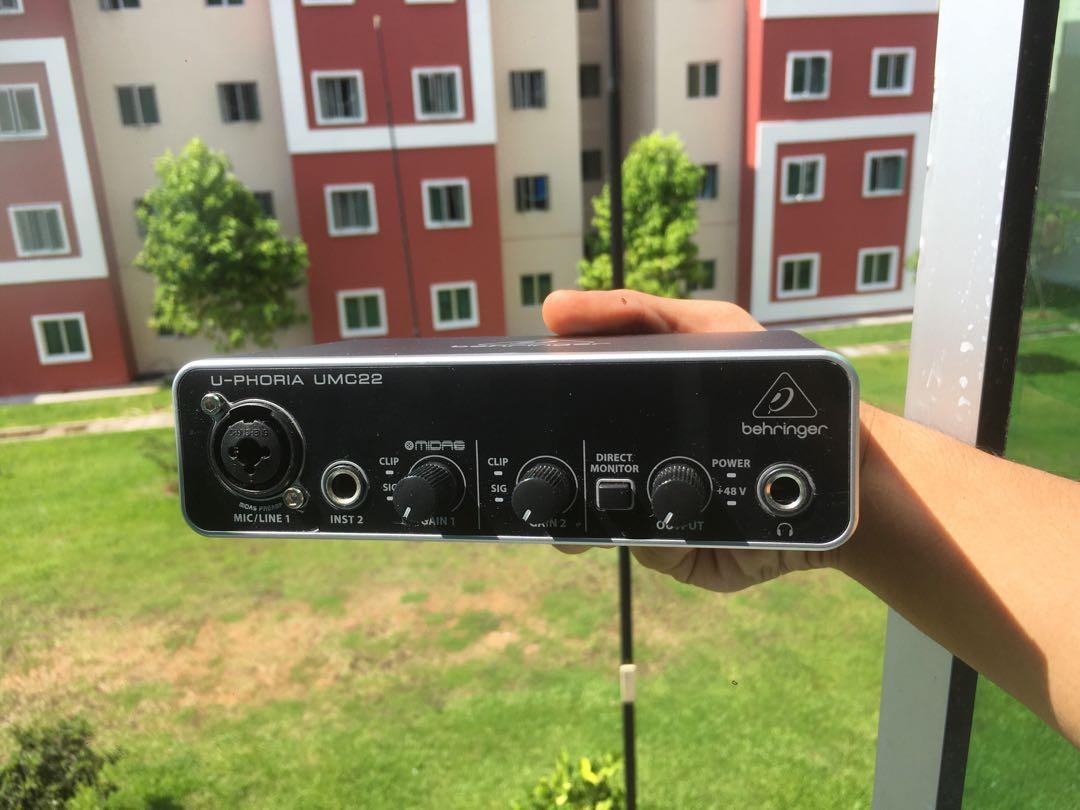 Behringer UPhoria UMC222 Audio Interface, Audio, Portable Audio