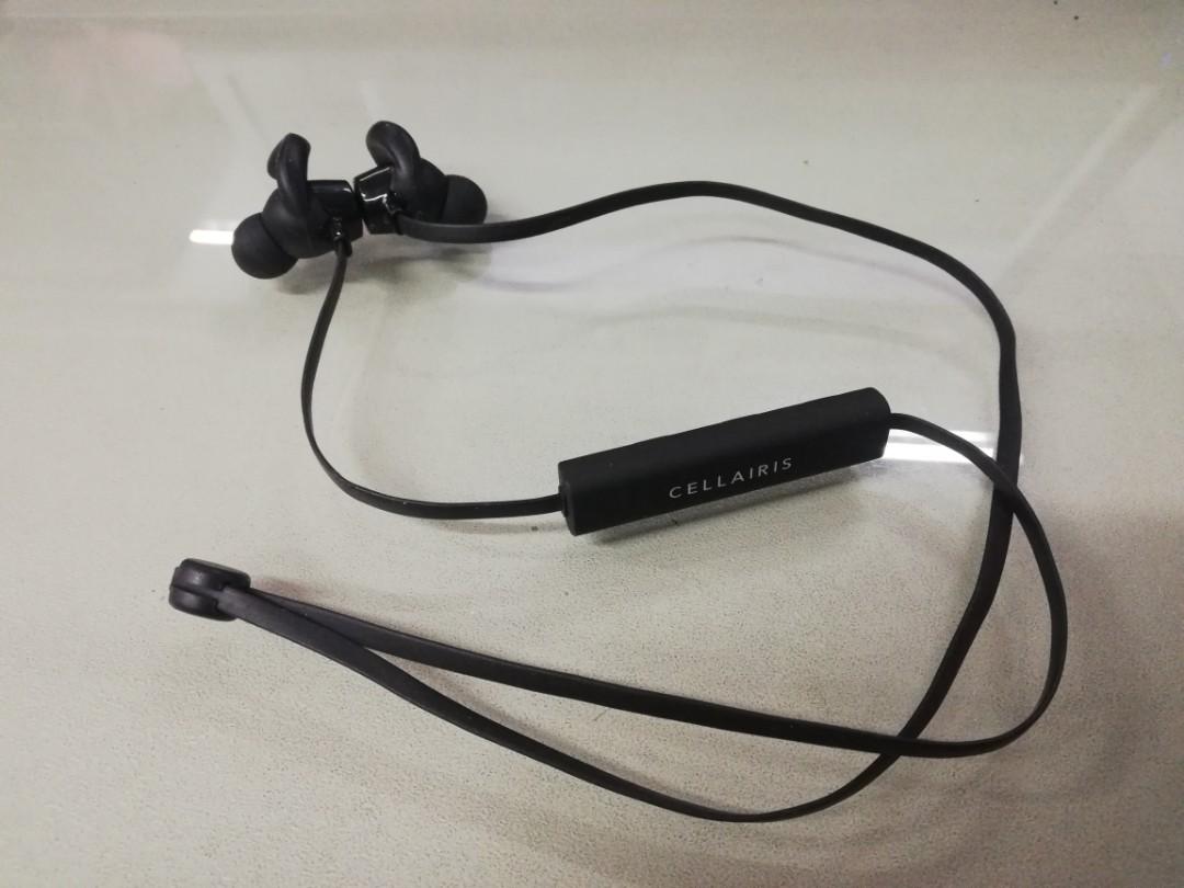 Cellairis headphones shop