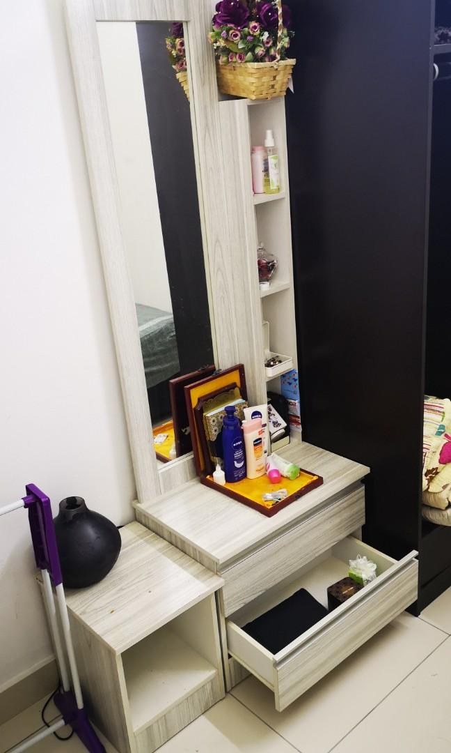 Dressing Table and Side Table (Category: Tables & Sets) located in Kuala Lumpur. Submitted by cyanate84 (Listing ID 263292277, Image 3). Description: Used dressing table and side table Both in good and working condition except few stains on d side table See attached photo...